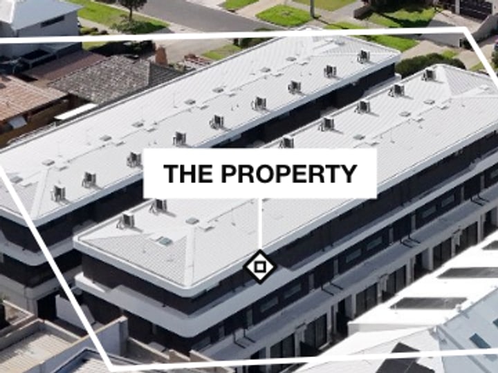 The property pin and boundary rendered in the standard white kit.